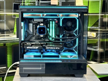 AMD Ryzen 7 7800X3D 1